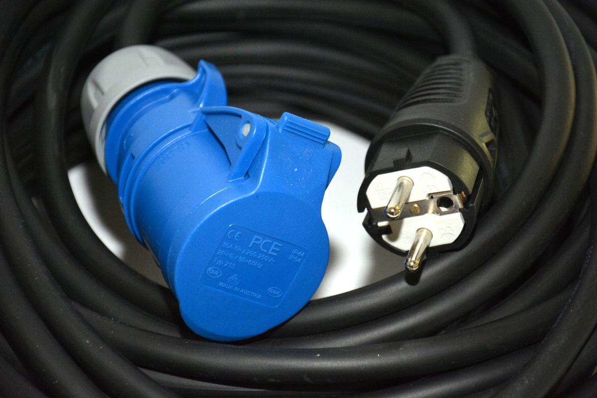 Extension Cord H05VV-F 3G2.5mm2 35m - Image 2
